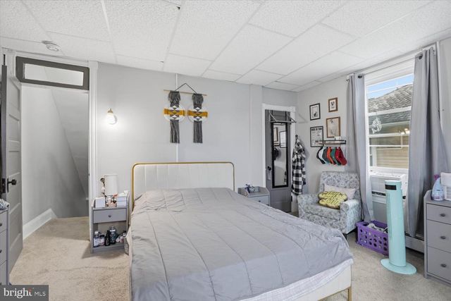 133 W HIGH ST, Manheim, PA 17545