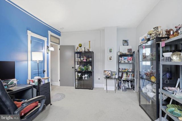 133 W HIGH ST, Manheim, PA 17545