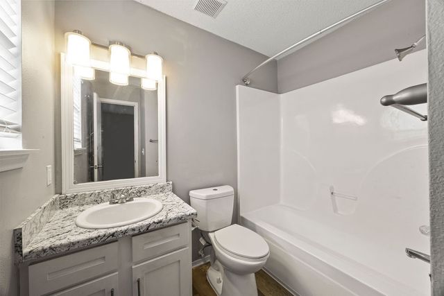 1372 & 1374 N Chickadee Avenue, Fayetteville, AR 72704