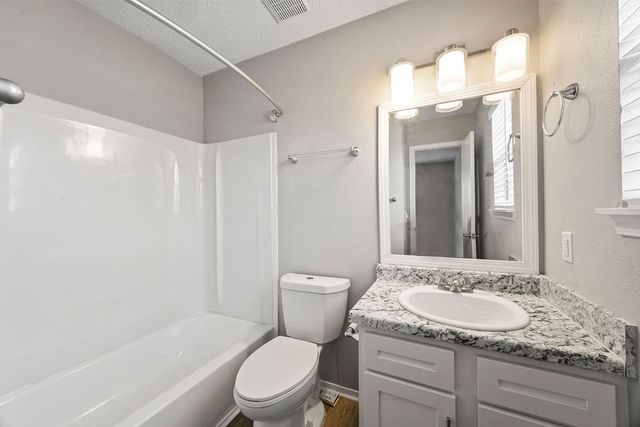 1372 & 1374 N Chickadee Avenue, Fayetteville, AR 72704