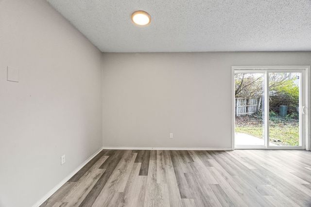 1372 & 1374 N Chickadee Avenue, Fayetteville, AR 72704