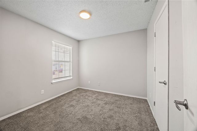 1372 & 1374 N Chickadee Avenue, Fayetteville, AR 72704