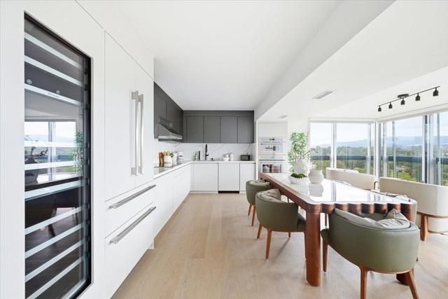 101 Alma Street 907, Palo Alto, CA 94301