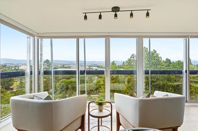 101 Alma Street 907, Palo Alto, CA 94301