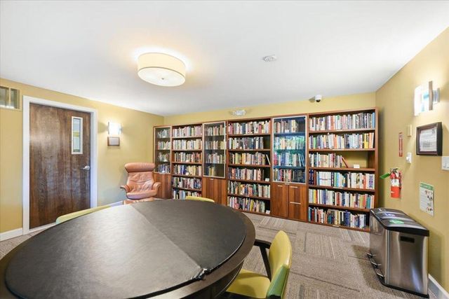101 Alma Street 907, Palo Alto, CA 94301