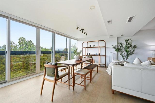 101 Alma Street 907, Palo Alto, CA 94301