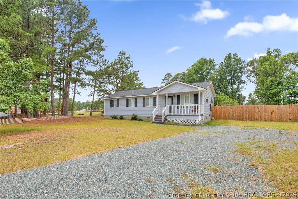1900 John Hall Road, Fayetteville, NC 28312
