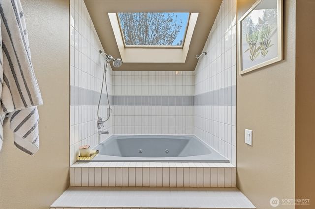 613 Bellevue Way SE, Bellevue, WA 98004