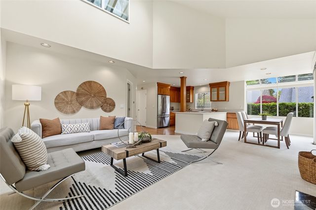 613 Bellevue Way SE, Bellevue, WA 98004