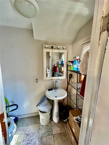142 Houston Street, Providence, RI 02905