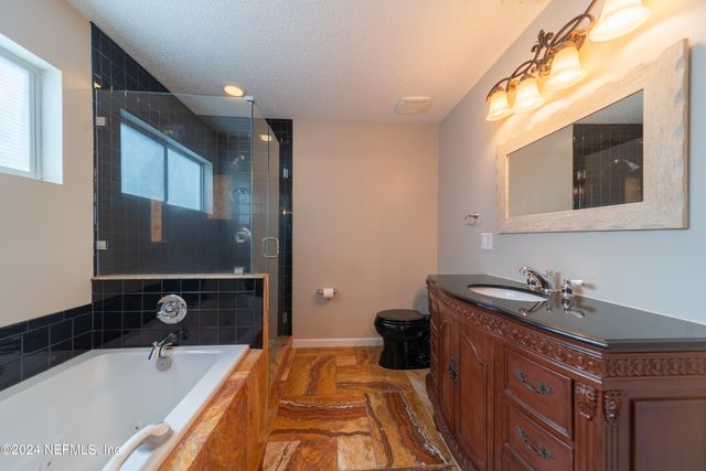 1174 NATIVE DANCER Court, Jacksonville, FL 32218