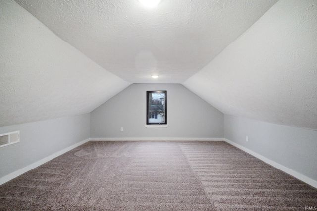 207 Elm Street, Mulberry, IN 46058