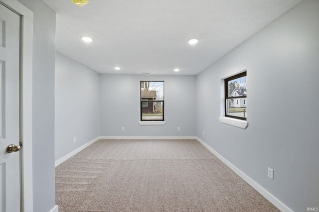 207 Elm Street, Mulberry, IN 46058