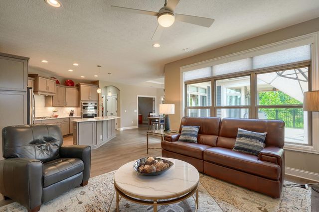 240 Parkgate Court, Delaware, OH 43015