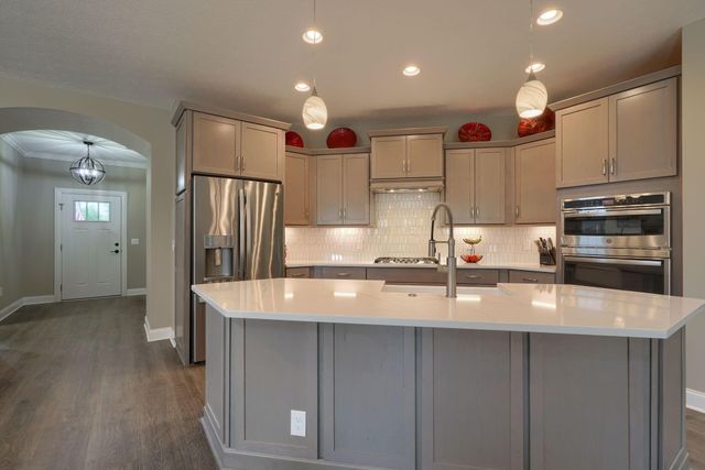 240 Parkgate Court, Delaware, OH 43015