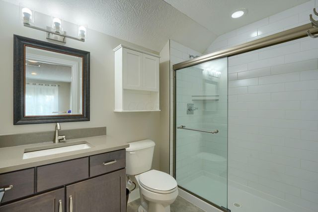 240 Parkgate Court, Delaware, OH 43015