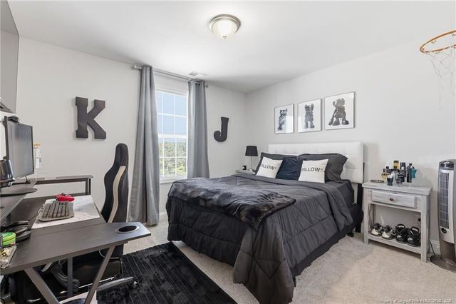 1018 Kensington Park Road, Fayetteville, NC 28311