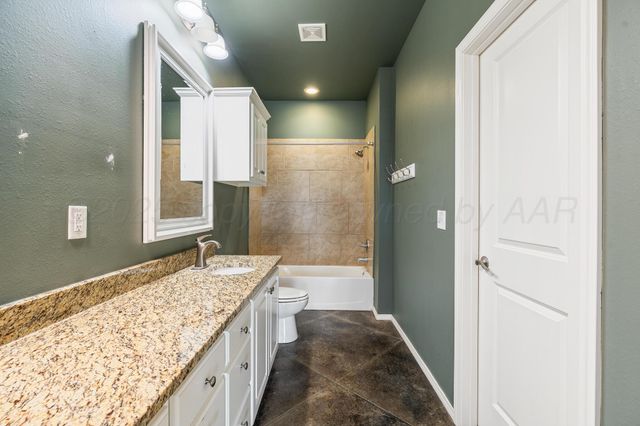 9202 HERITAGE HILLS Parkway, Amarillo, TX 79119