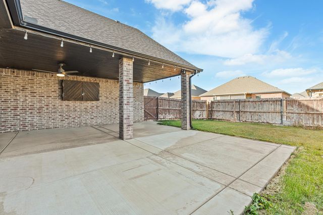9202 HERITAGE HILLS Parkway, Amarillo, TX 79119