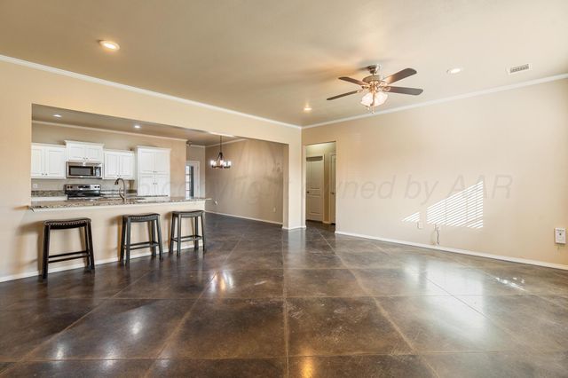 9202 HERITAGE HILLS Parkway, Amarillo, TX 79119