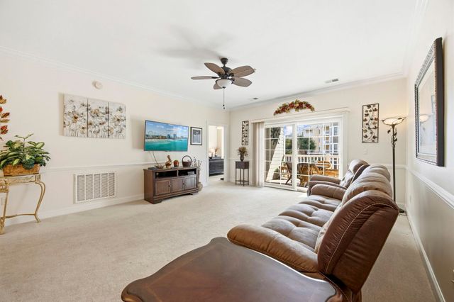 4895 Luster Leaf Cir Apt 204, Myrtle Beach, SC 29577
