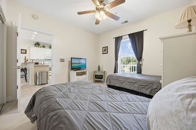 4895 Luster Leaf Cir Apt 204, Myrtle Beach, SC 29577