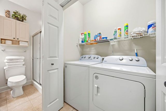 4895 Luster Leaf Cir Apt 204, Myrtle Beach, SC 29577