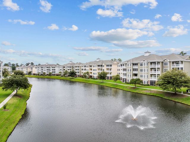 4895 Luster Leaf Cir Apt 204, Myrtle Beach, SC 29577