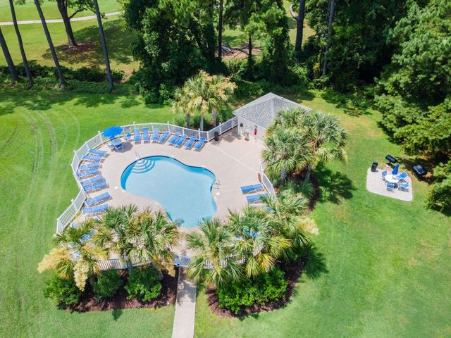 4895 Luster Leaf Cir Apt 204, Myrtle Beach, SC 29577