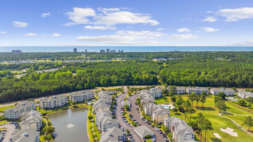 4895 Luster Leaf Cir Apt 204, Myrtle Beach, SC 29577 — photo 2