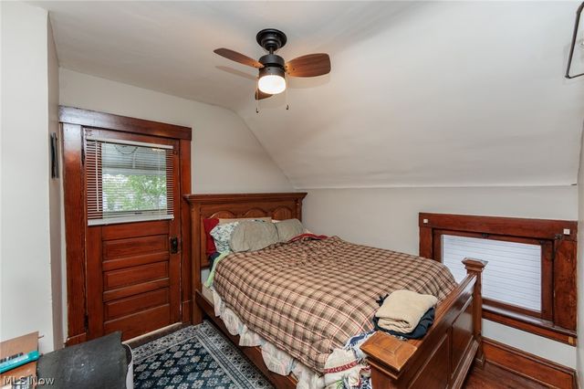 4318 Bucyrus Avenue, Cleveland, OH 44109