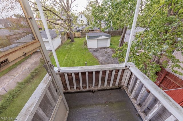 4318 Bucyrus Avenue, Cleveland, OH 44109