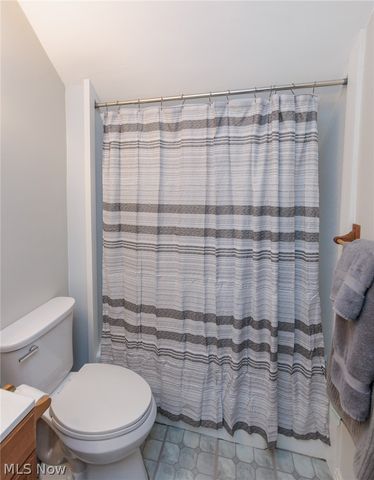 4318 Bucyrus Avenue, Cleveland, OH 44109