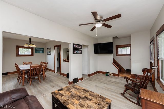 4318 Bucyrus Avenue, Cleveland, OH 44109