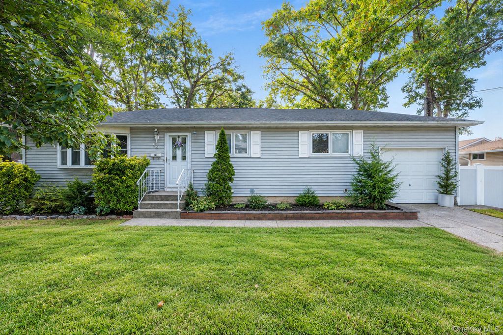 96 Central Avenue, Deer Park, NY 11729 — exterior