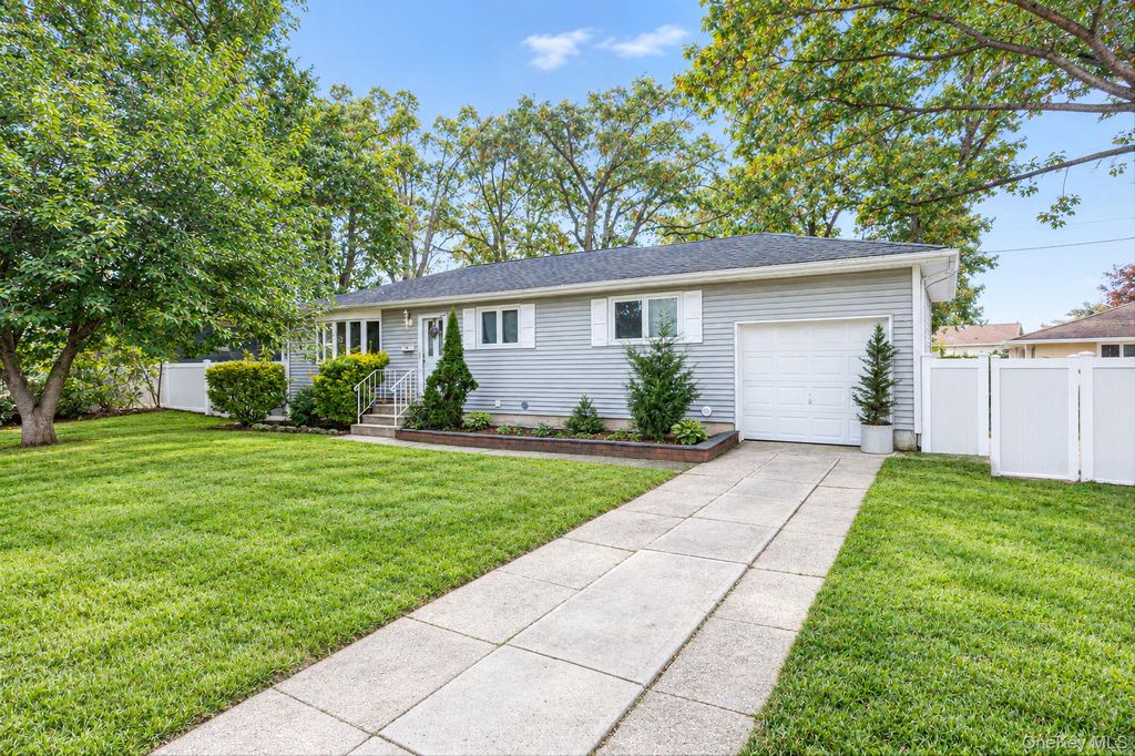 96 Central Avenue, Deer Park, NY 11729 — photo 3