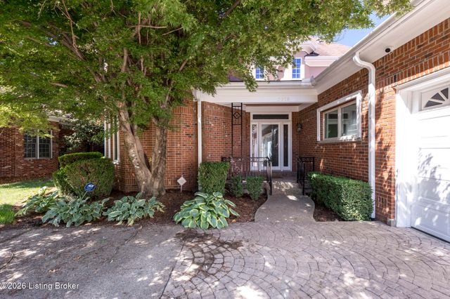 2619 Alia Cir, Louisville, KY 40222