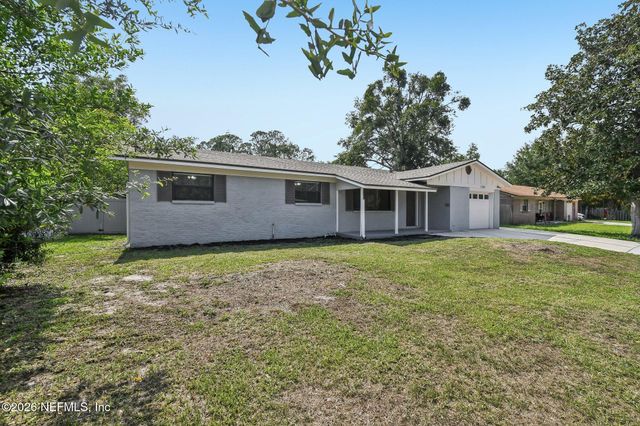 1706 GROVE PARK Drive, Orange Park, FL 32073