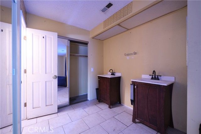 12875 Spring Valley Parkway, Victorville, CA 92395