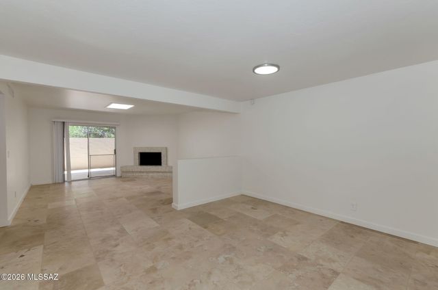 2720 N Beverly Avenue, Tucson, AZ 85712