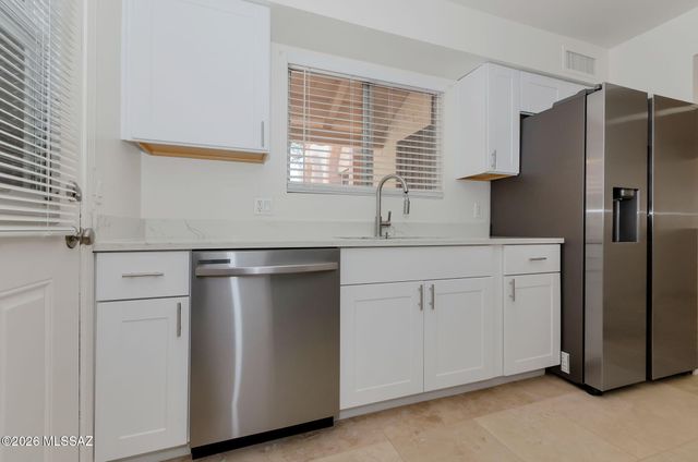 2720 N Beverly Avenue, Tucson, AZ 85712
