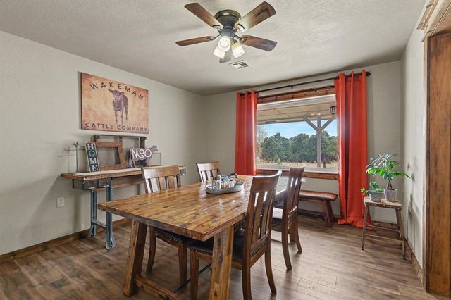 780 Pinewood Lane, Blanchard, OK 73010
