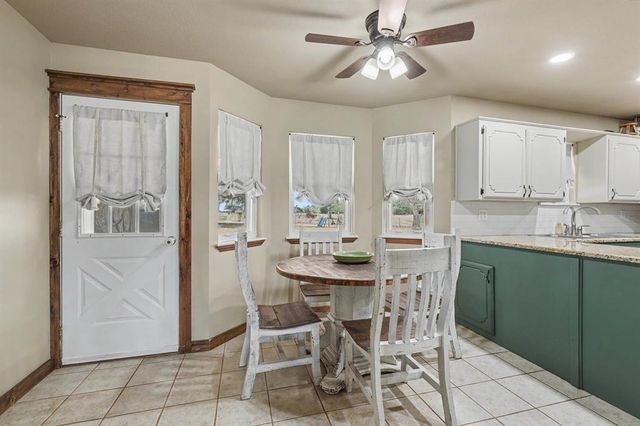 780 Pinewood Lane, Blanchard, OK 73010