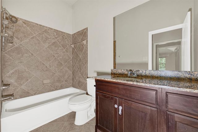 13617 Fountain Mist Drive, Pearland, TX 77584