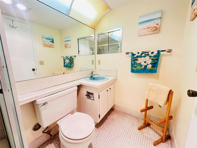 162 Grantham E 162, Deerfield Beach, FL 33442