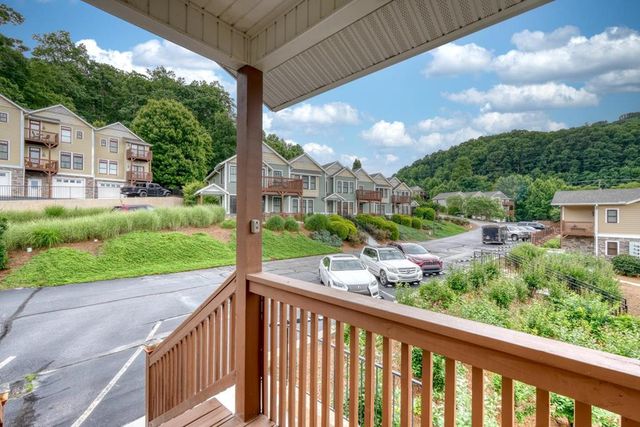1409 Lakeside Road, Hiawassee, GA 30546