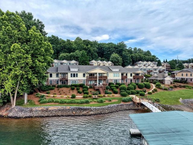 1409 Lakeside Road, Hiawassee, GA 30546