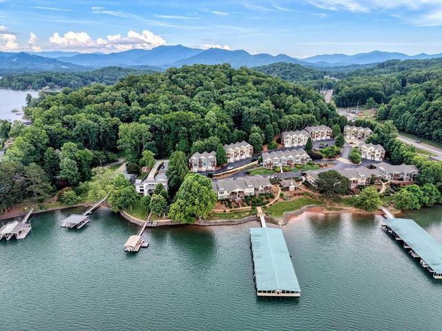 1409 Lakeside Road, Hiawassee, GA 30546