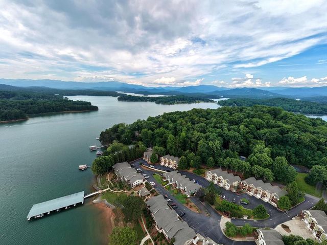 1409 Lakeside Road, Hiawassee, GA 30546