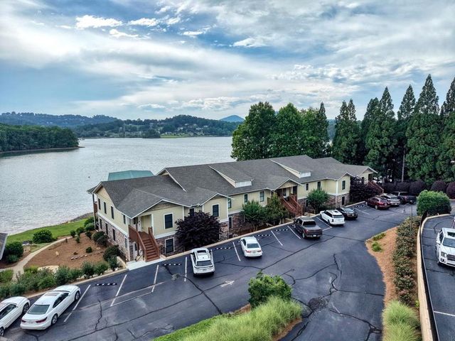 1409 Lakeside Road, Hiawassee, GA 30546